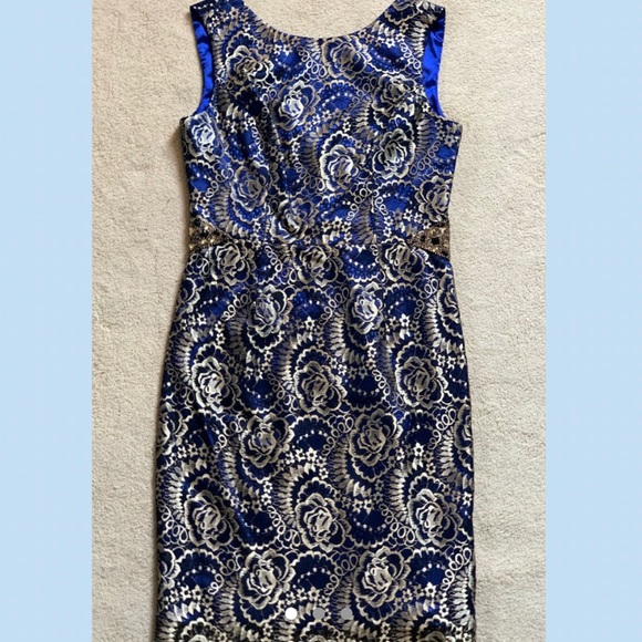 Macy’s Dress - Picture 1 of 3
